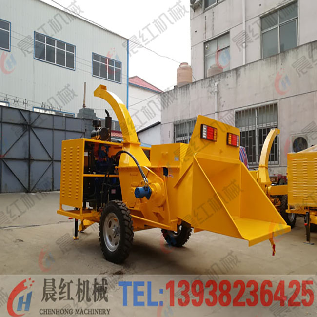 移動(dòng)式樹枝粉碎機(jī)