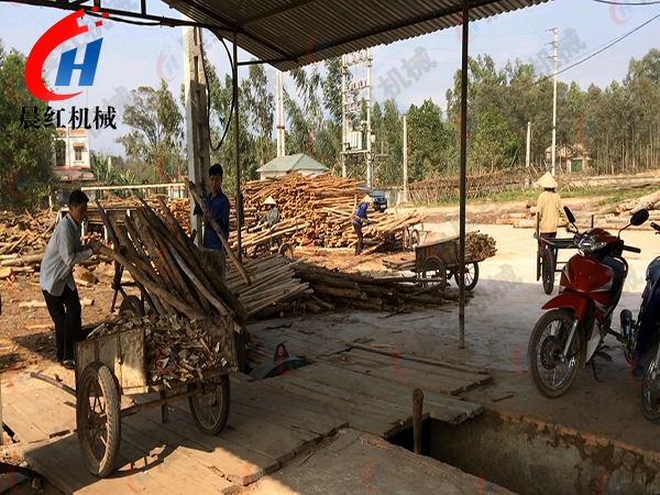 山西電動木材削片機使用現(xiàn)場